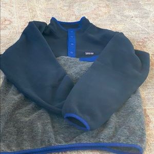 Used boys Patagonia ski fleece very warm sweater